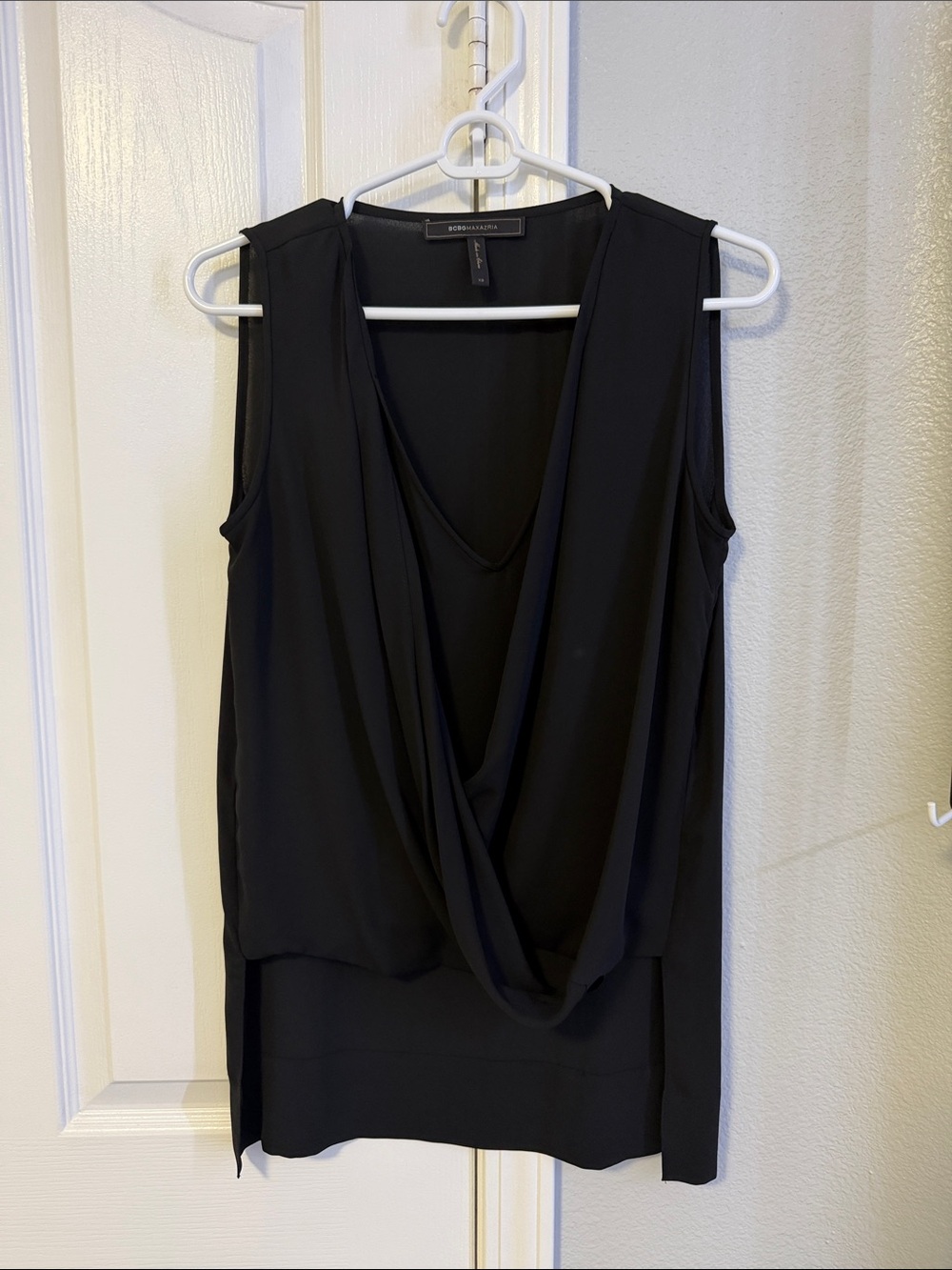 BCBGMaxazria Top